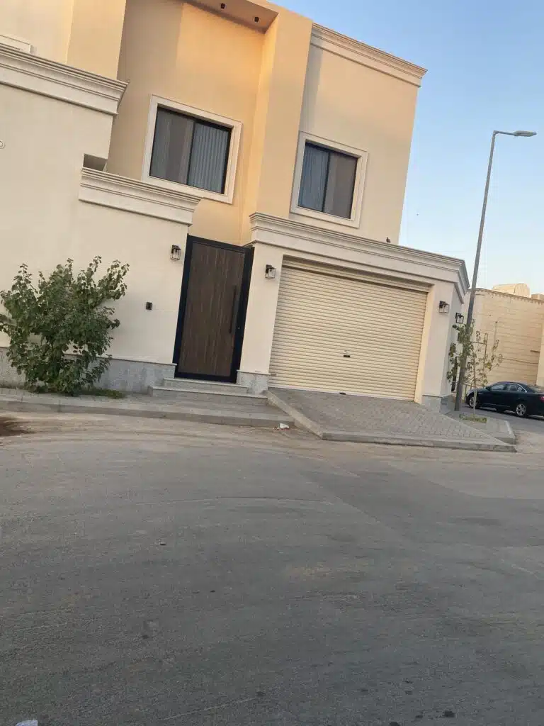 دهان البروفايل